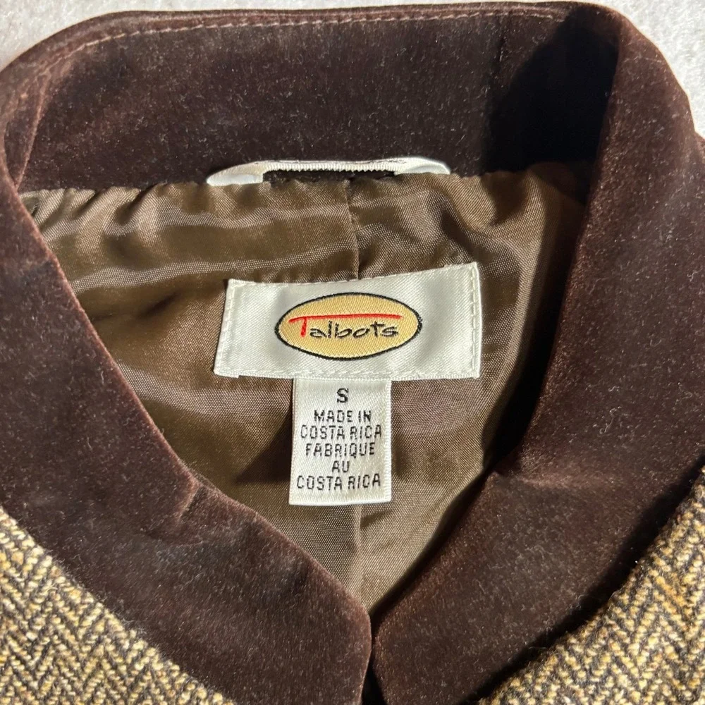 Talbots Womens Vest Tan Brown Herringbone Oak Leaf Applique Button Front Size S‎ - Picture 3 of 10